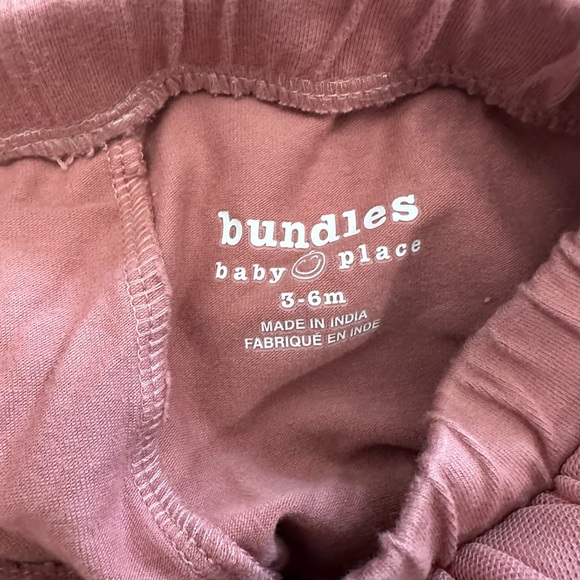 Children’s Place 3-6 Month pink tulle skirted leggings - Picture 3 of 3